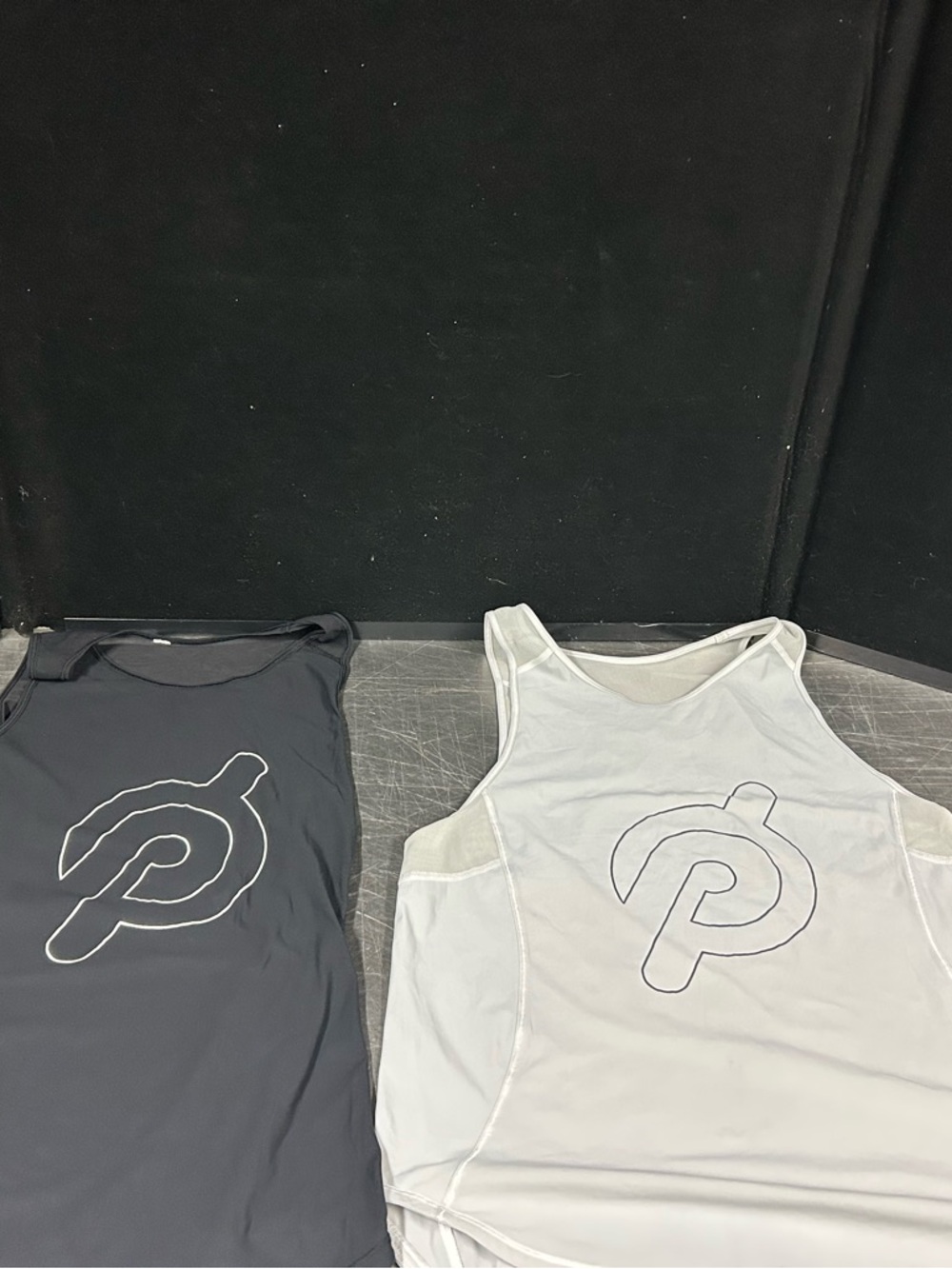 Lululemon Workout Shirts Size Medium Women